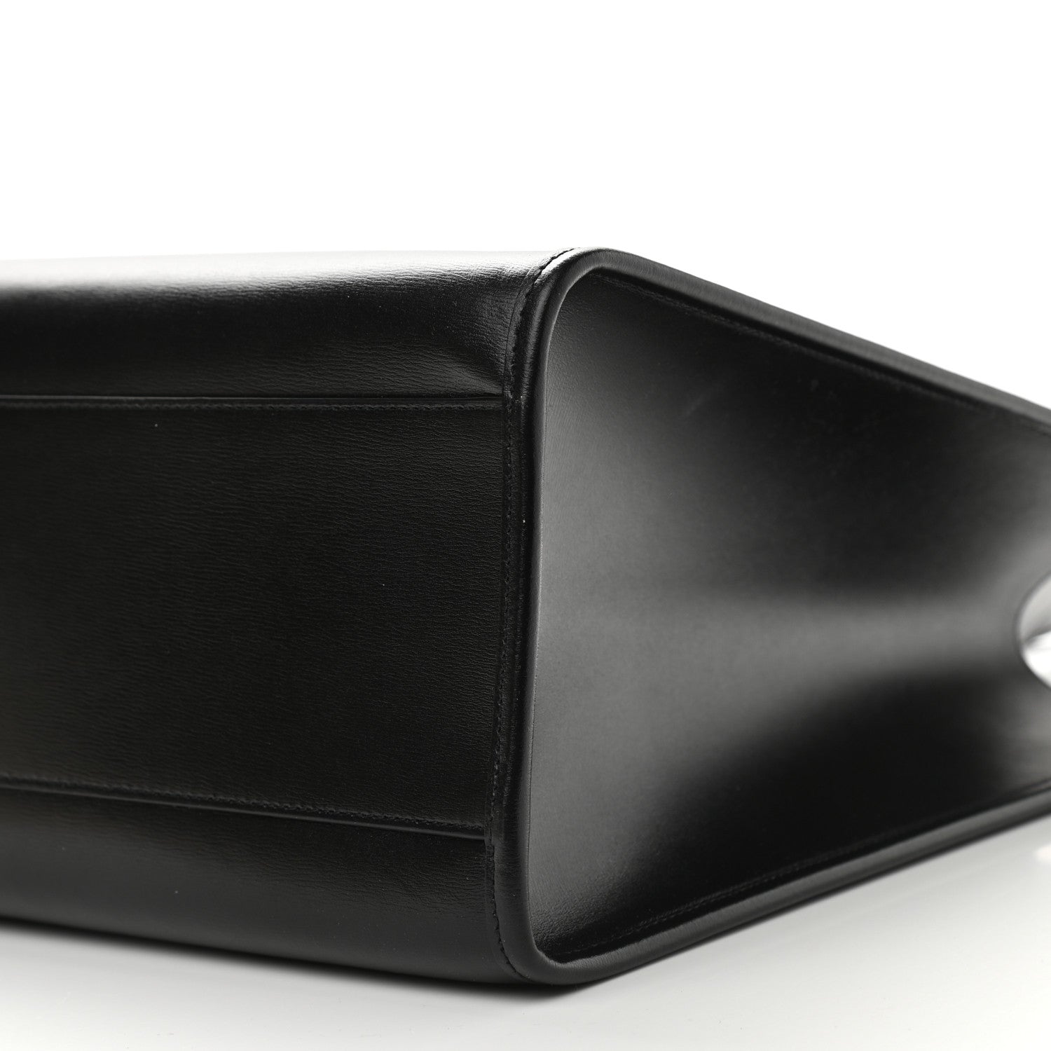 Saint Laurent Smooth Calfskin Maillon Cabas Tote Black 7 of 8