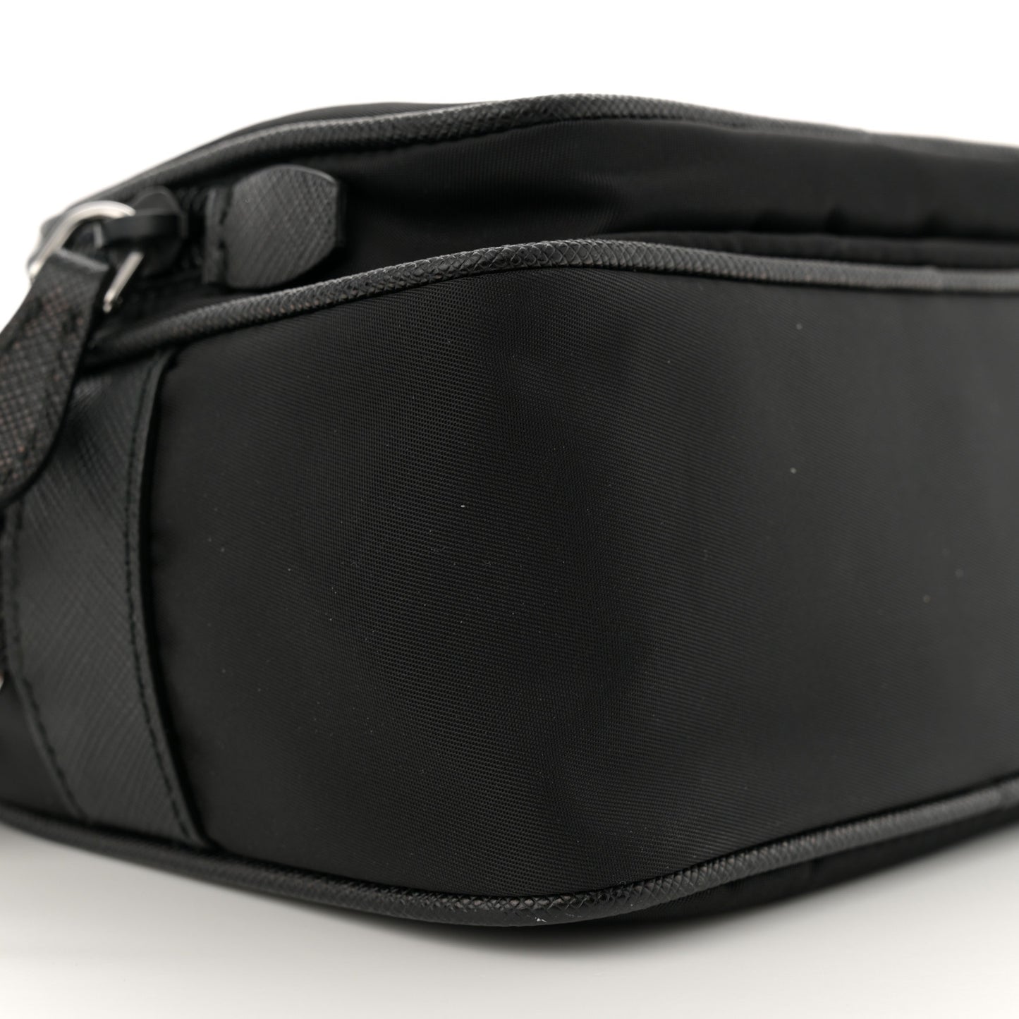 Tessuto Saffiano Brique Crossbody Messenger Bag Black