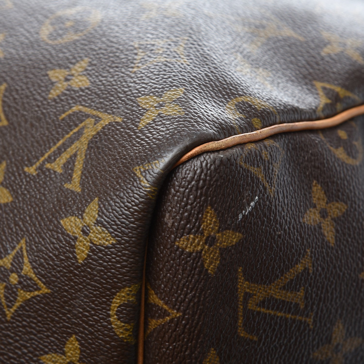 Louis Vuitton Monogram Keepall Bandouliere 55 19 of 42