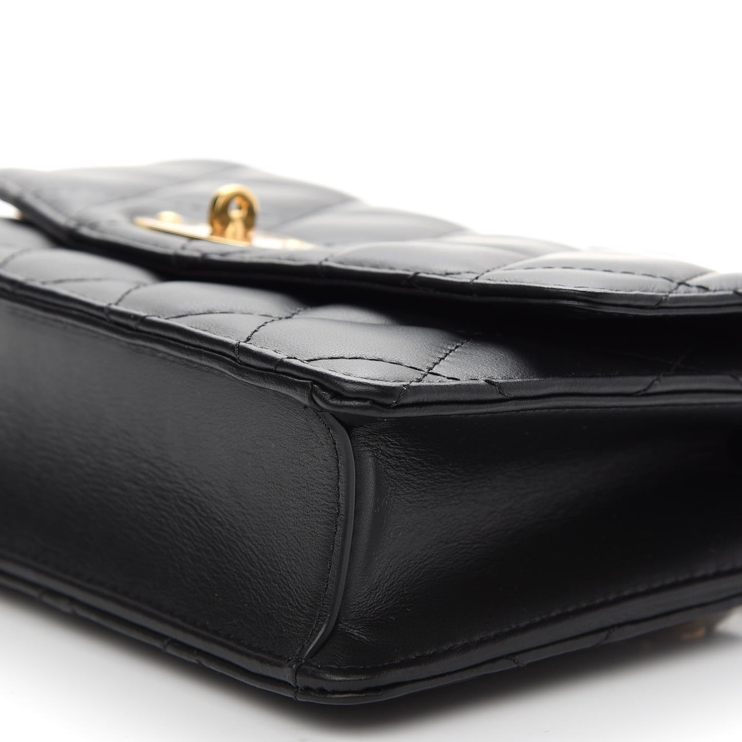 Small Quilted Calfskin Small Darley Black