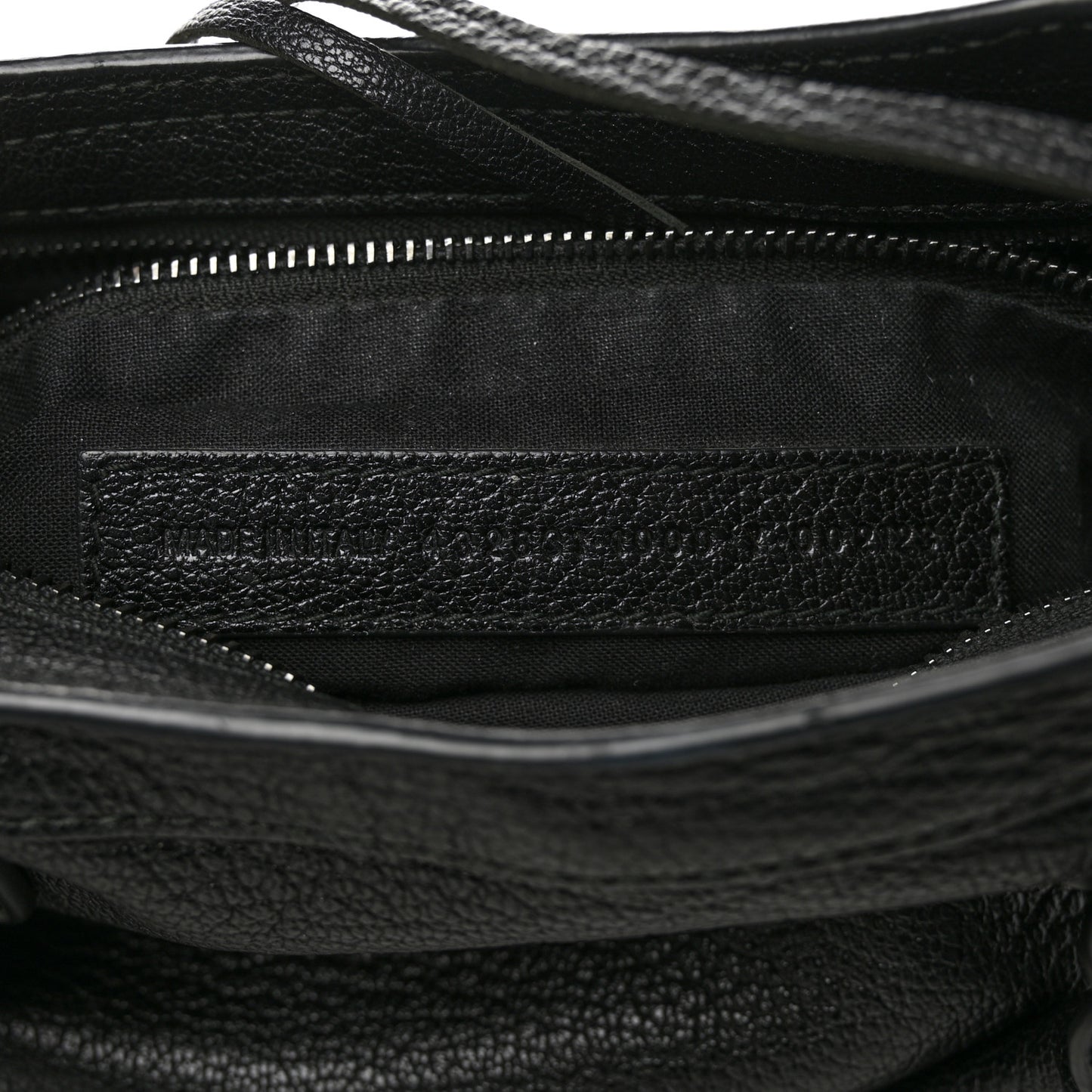 Chevre Black Metallic Edge Hardware S City Black