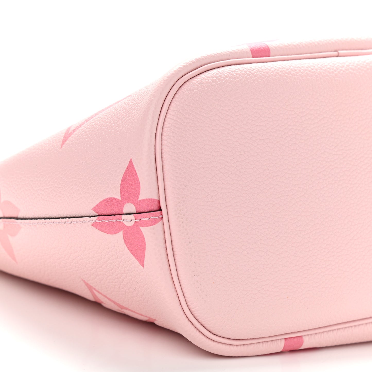 Empreinte Monogram Giant By The Pool Marshmallow Hobo PM Bouton De Rose