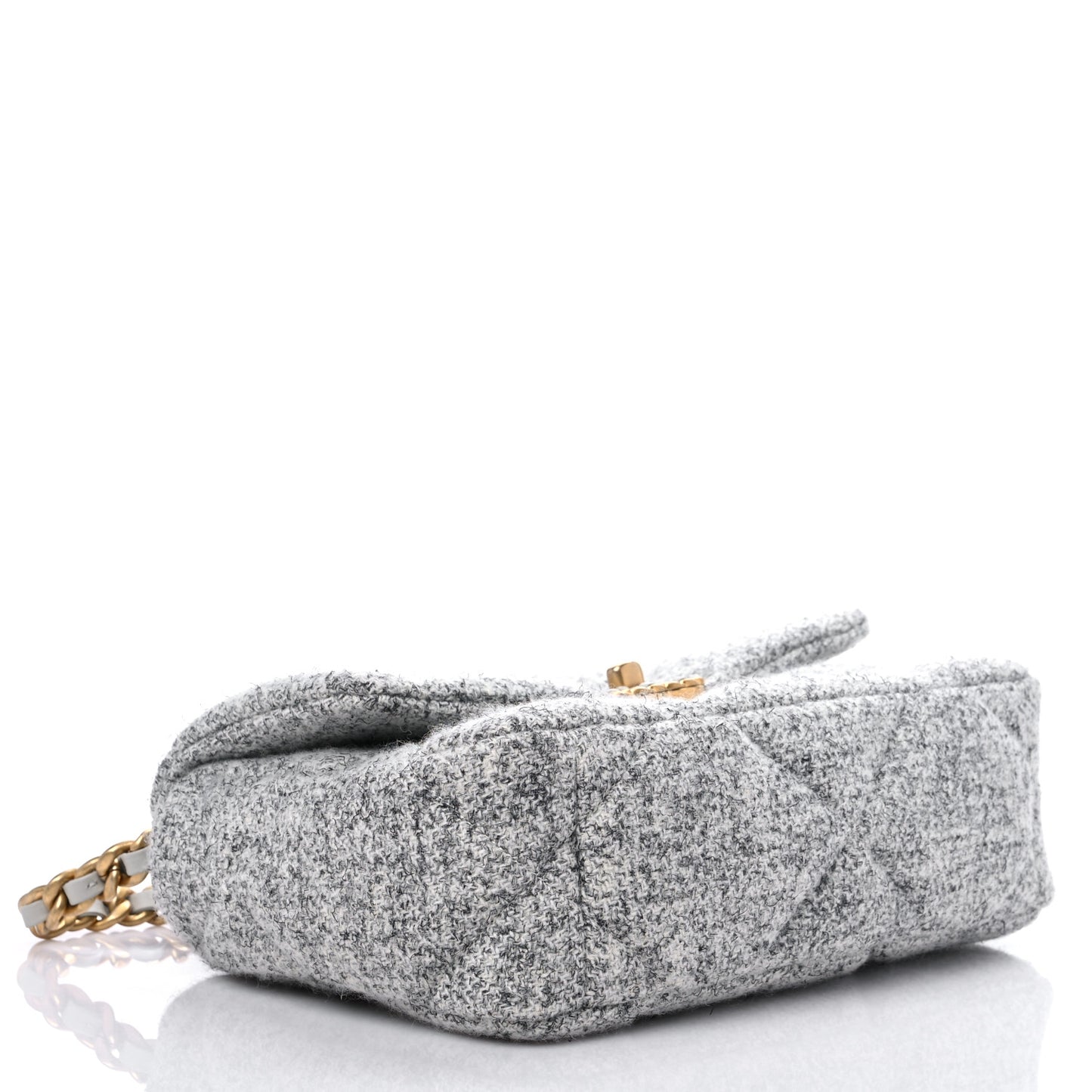 Tweed Quilted Medium Chanel 19 Flap Grey Ecru