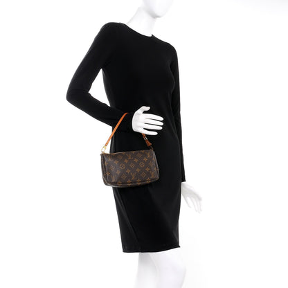 Louis Vuitton Monogram Pochette Accessories 2 of 7