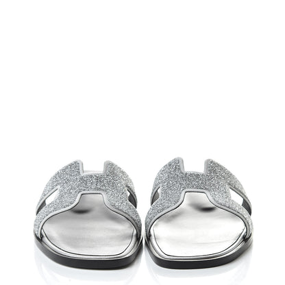 Hermes Suede Goatskin Crystal Powder Oran Sandals 35.5 Argento 2 of 9