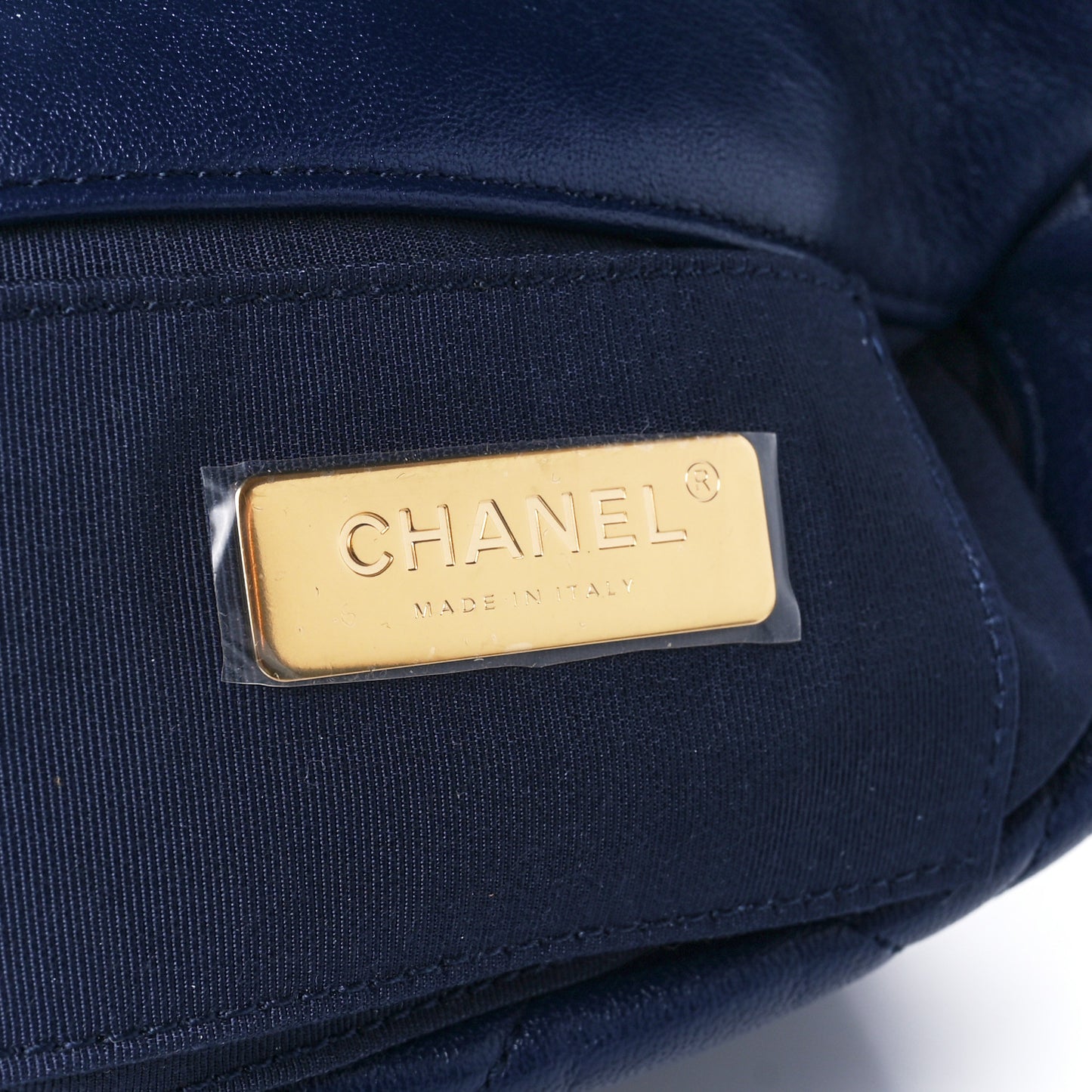 Goatskin Quilted Chanel 19 Waist Bag Dark Blue