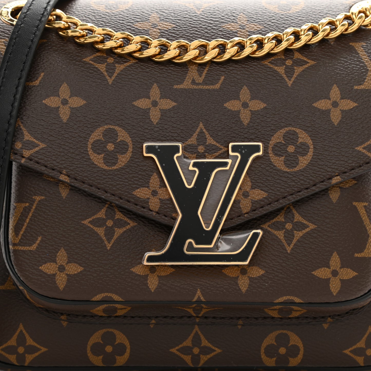 Monogram Passy