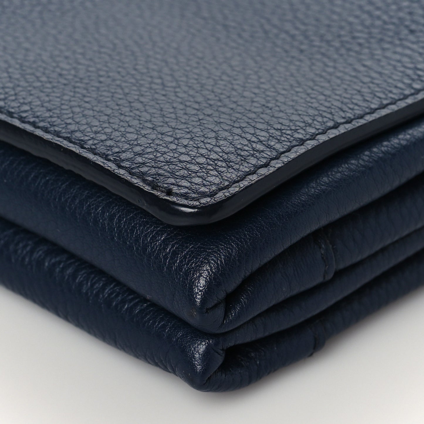 Vitello Daino Crossbody Flap Baltico