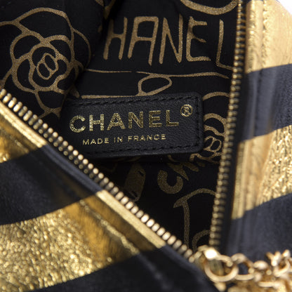 Chanel Metallic Lambskin CC Kheops Pyramid Bag Gold Black 6 of 9