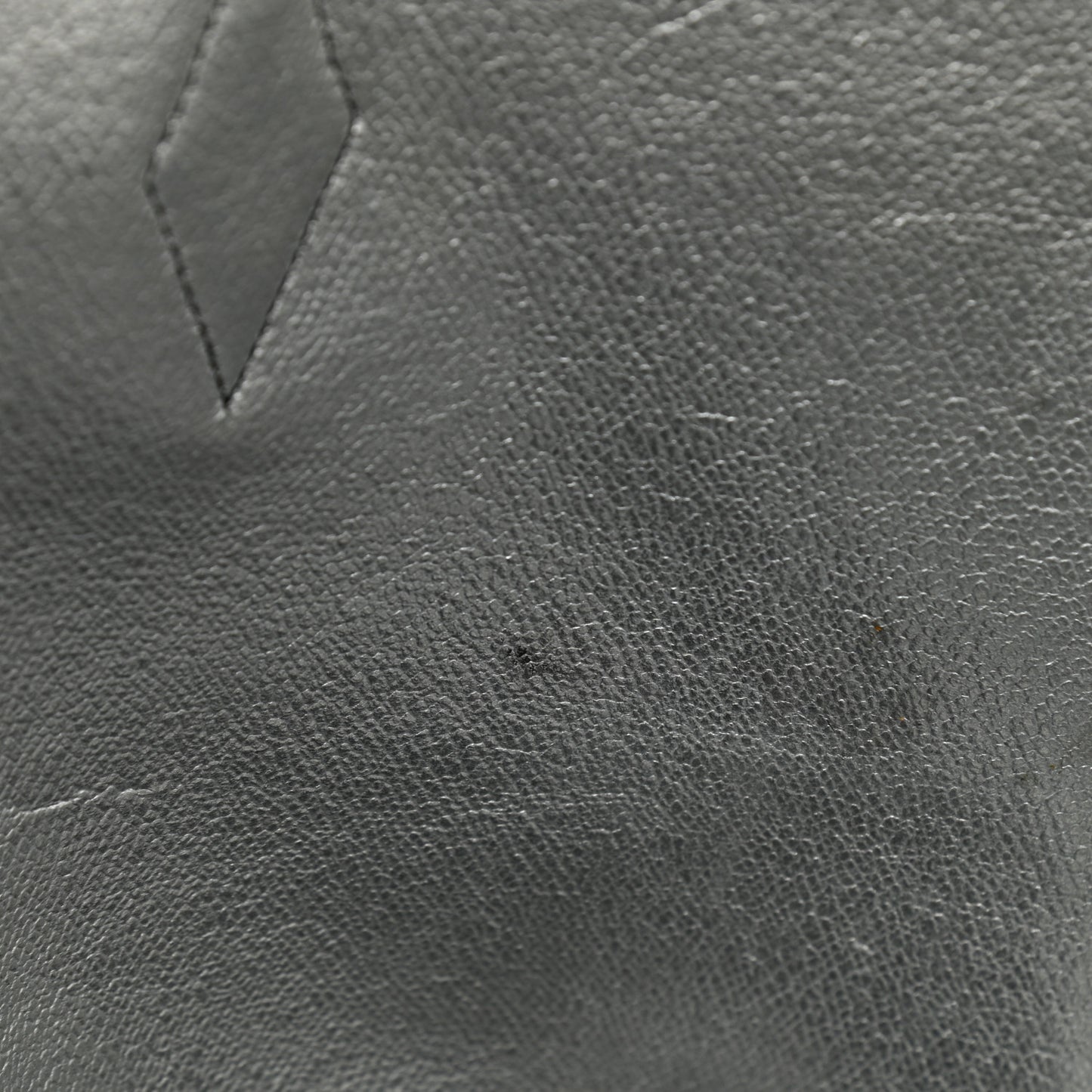 Grained Calfskin Medium Yris Shopper Tote Black