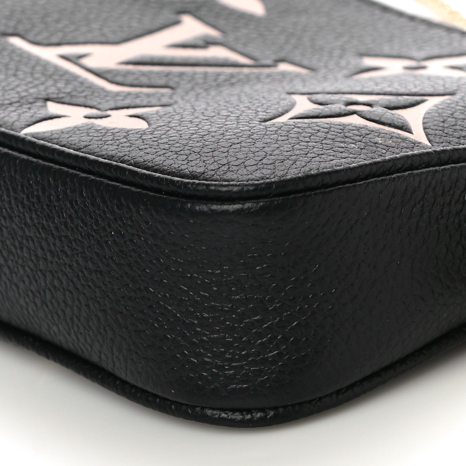 Louis Vuitton Empreinte Monogram Giant Mini Pochette Accessories Black 9 of 10