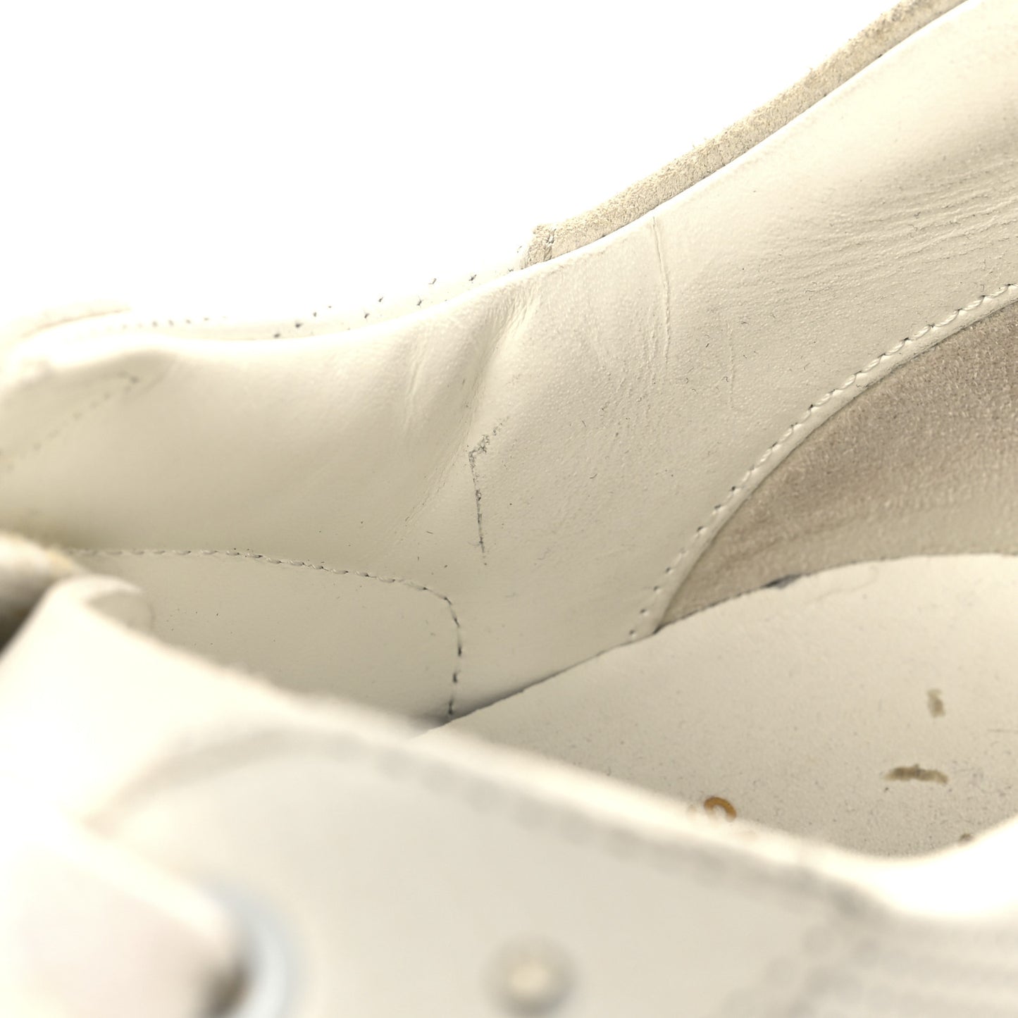 Calfskin Perforated Suede SL10 Court Classic 41 White