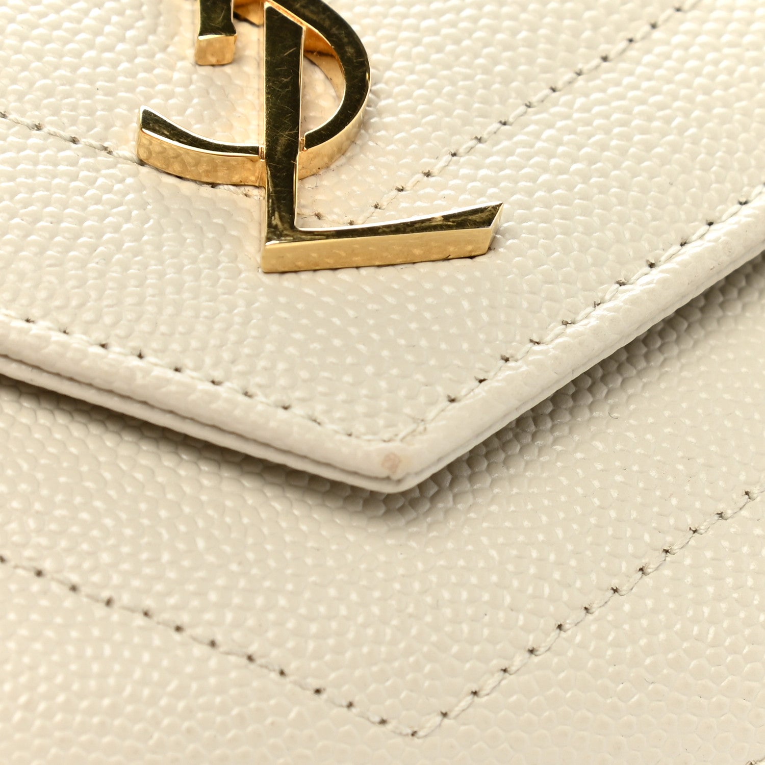 Saint Laurent Grain De Poudre Matelasse Chevron Small Monogram Envelope Wallet Crema Soft 8 of 10