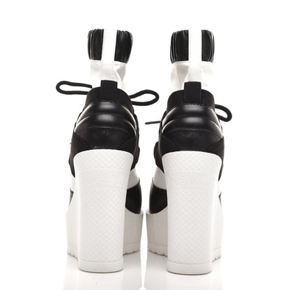 Chanel Calfksin Quilted Lace Up Boots 36.5 White Black 5 of 9