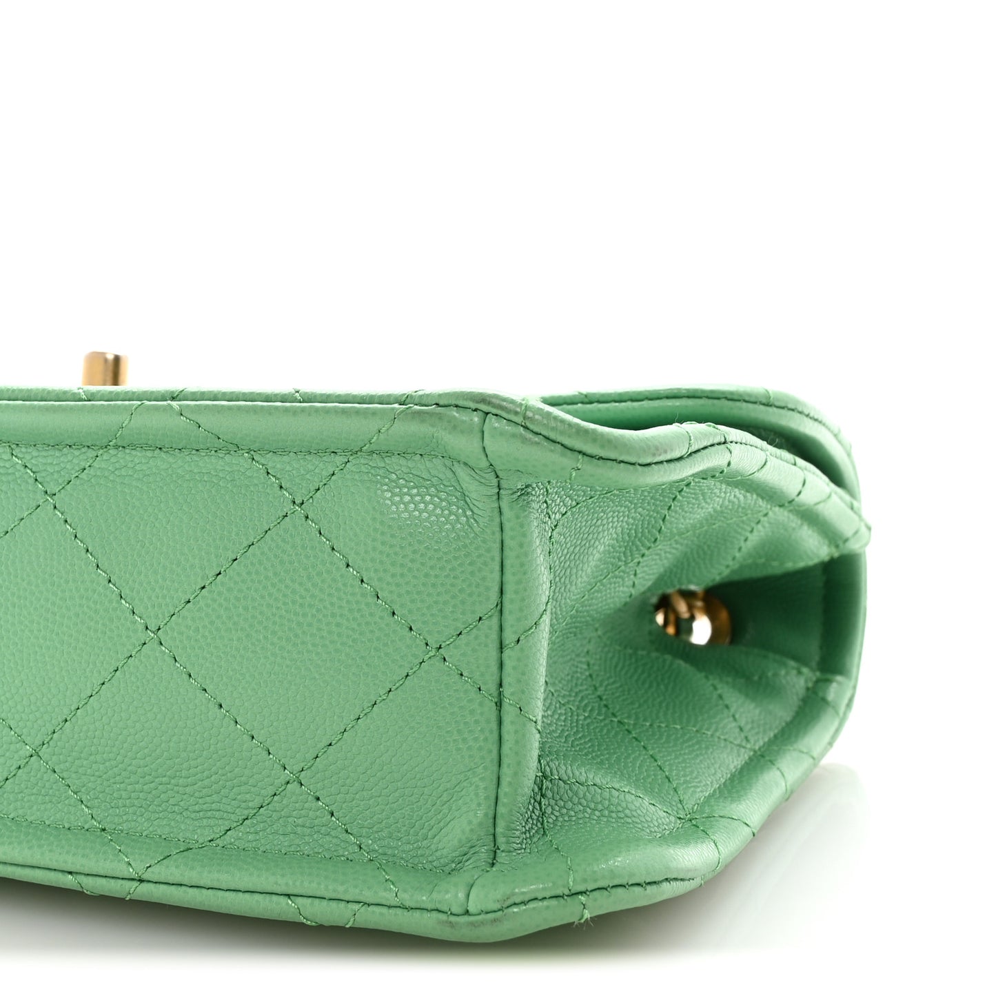 Caviar Quilted Medium Sweet Classic Flap Green