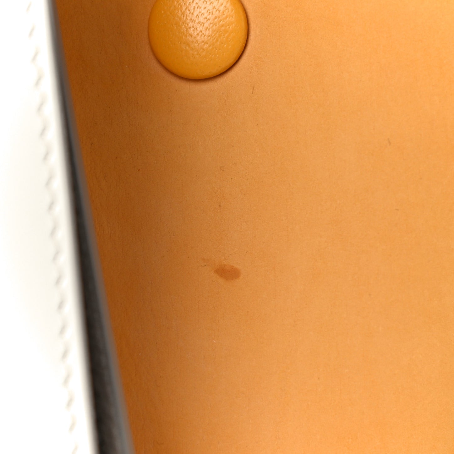 Smooth Calfskin Medium Tri-Color Trapeze Butter