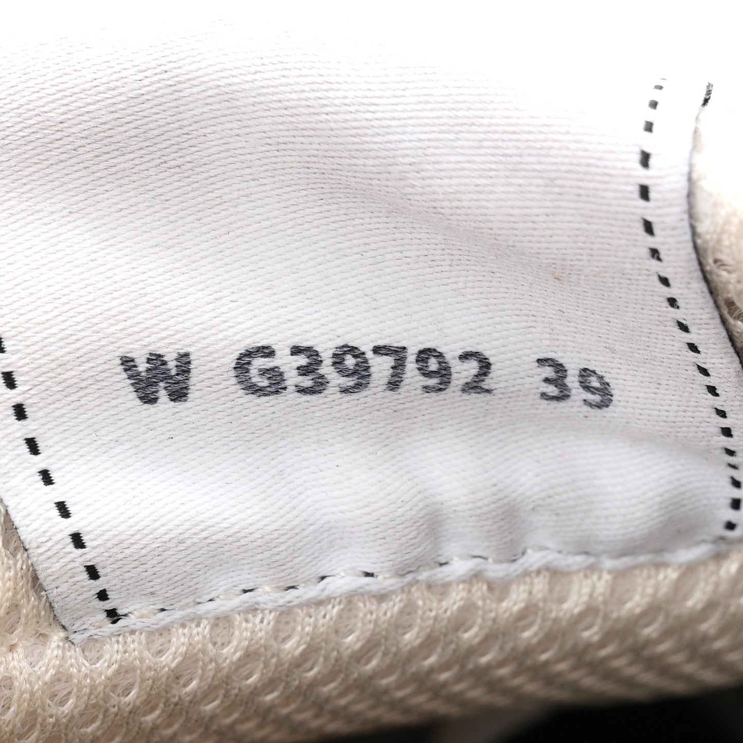 Fabric Laminated Calfskin Stretch CC Womens Sneakers 39 White Silver