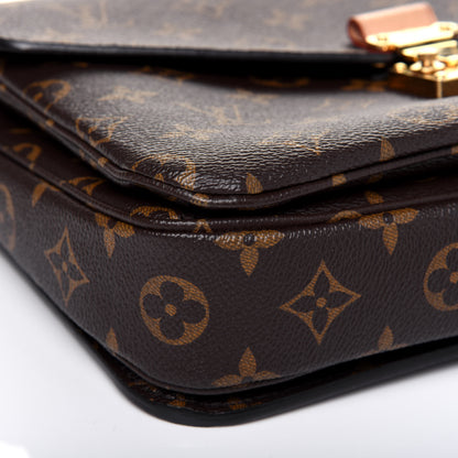 Louis Vuitton Monogram Pochette Metis 12 of 17