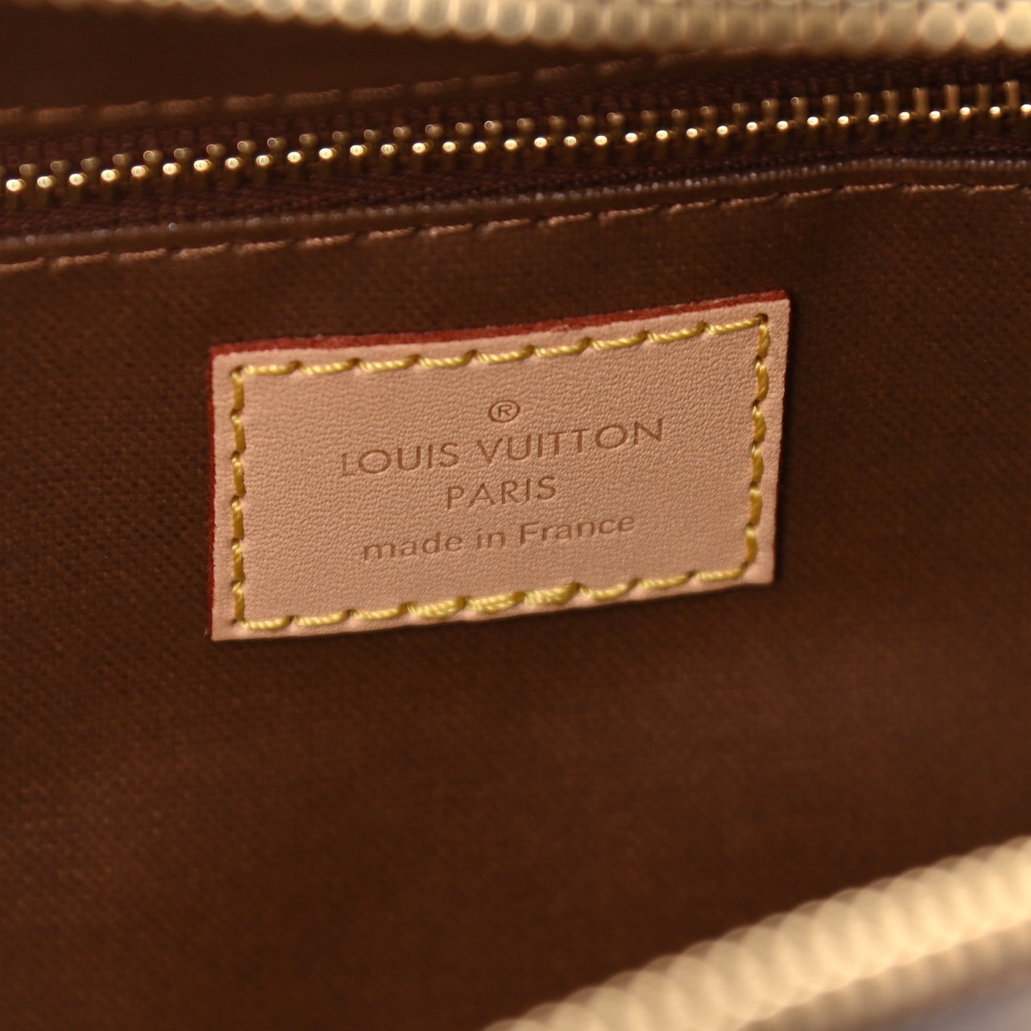 Louis Vuitton Monogram Toiletry Bag 25 6 of 7