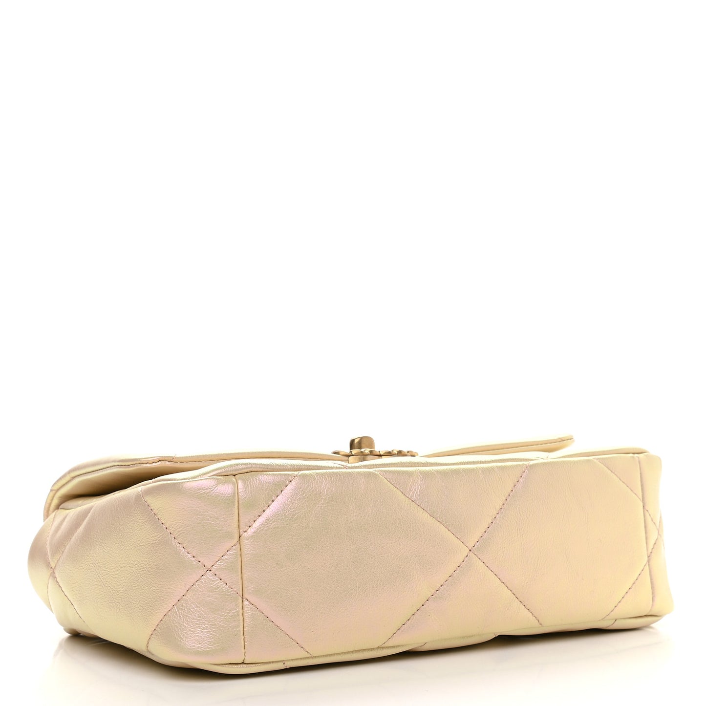 Iridescent Lambskin Quilted Medium Chanel 19 Flap Pink