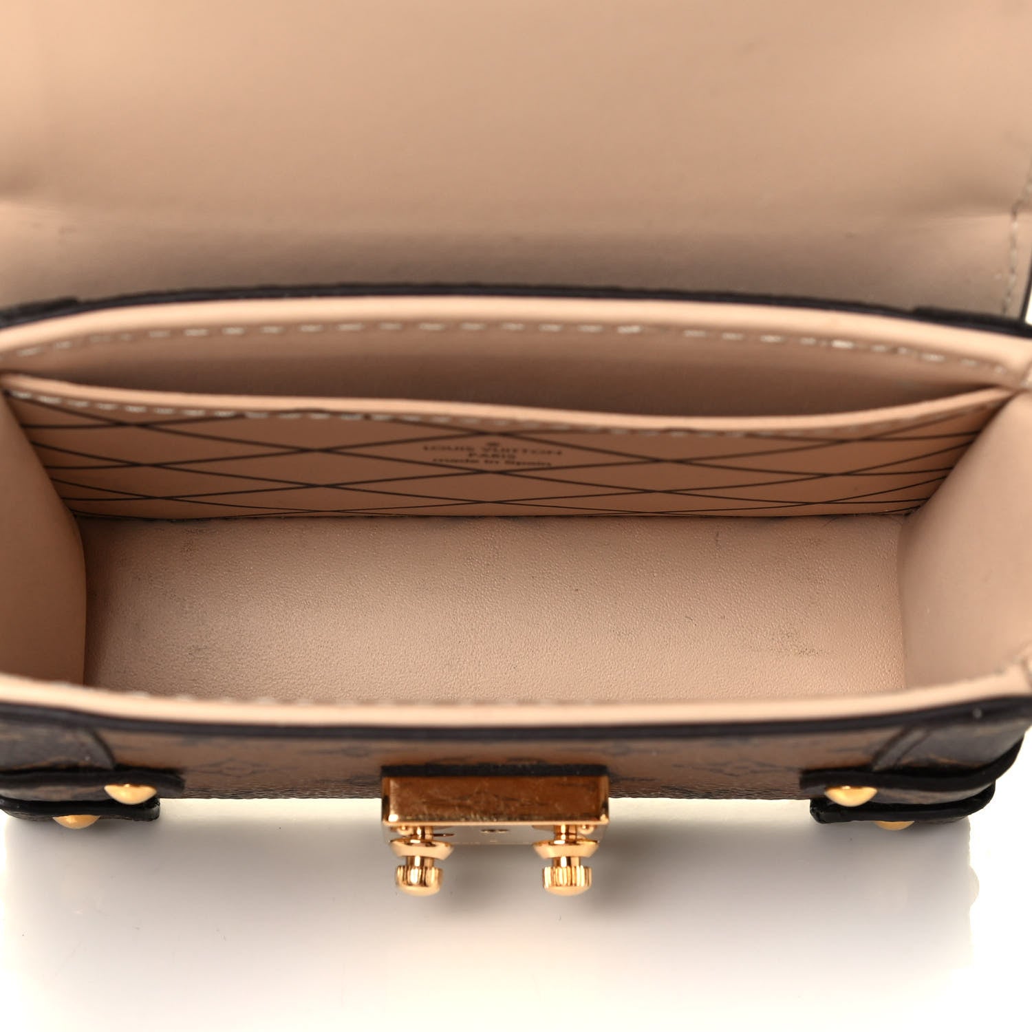 Louis Vuitton Reverse Monogram Essential Trunk NM 4 of 4