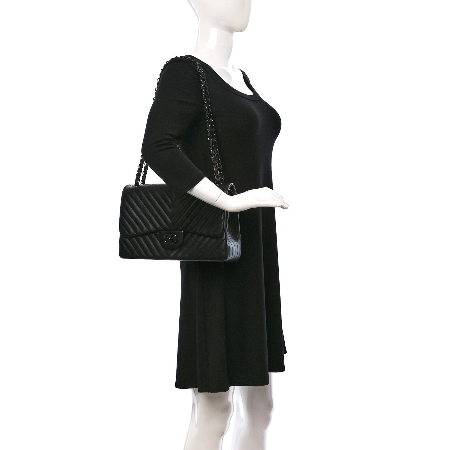 Lambskin Chevron Quilted Jumbo Double Flap So Black