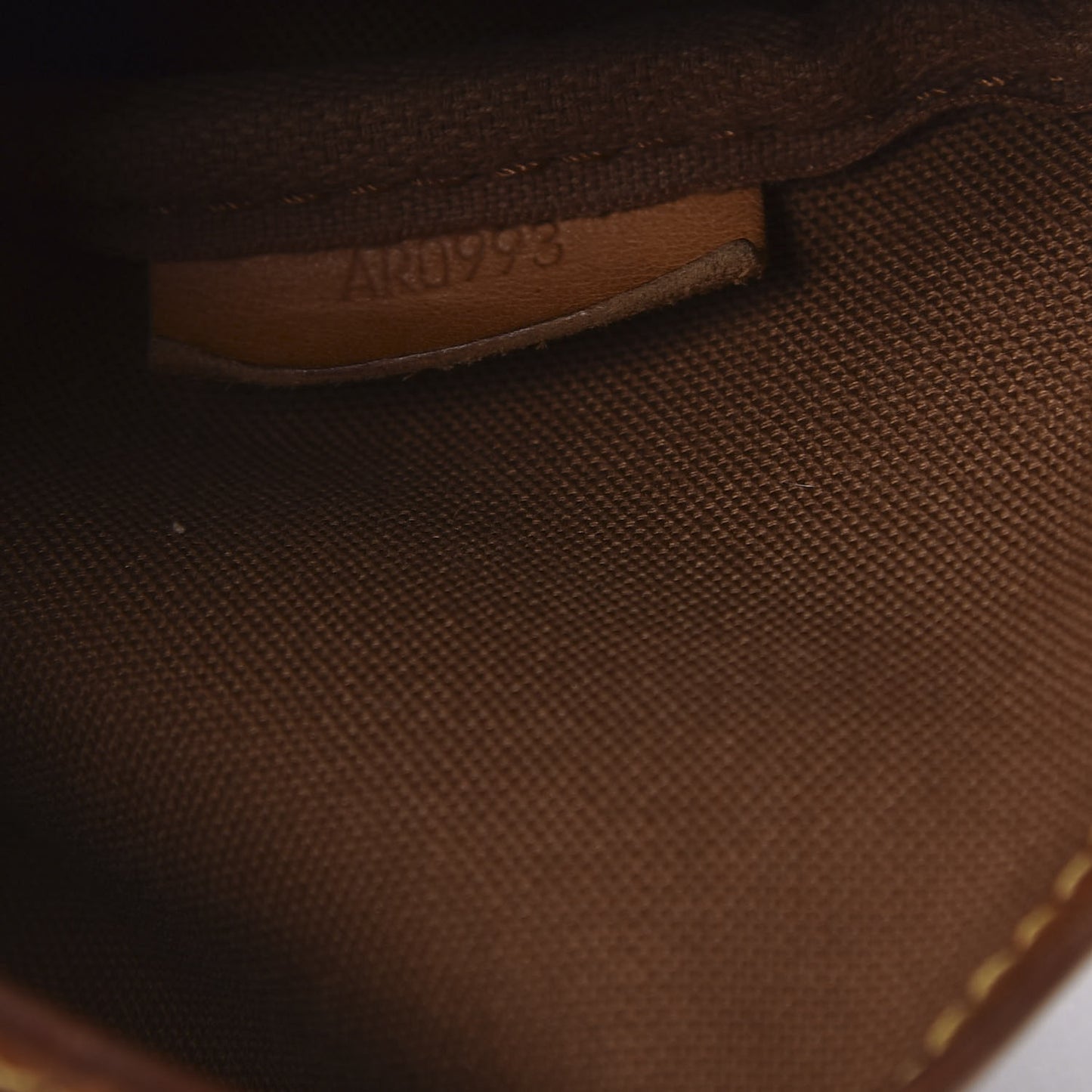 Monogram Saumur 35