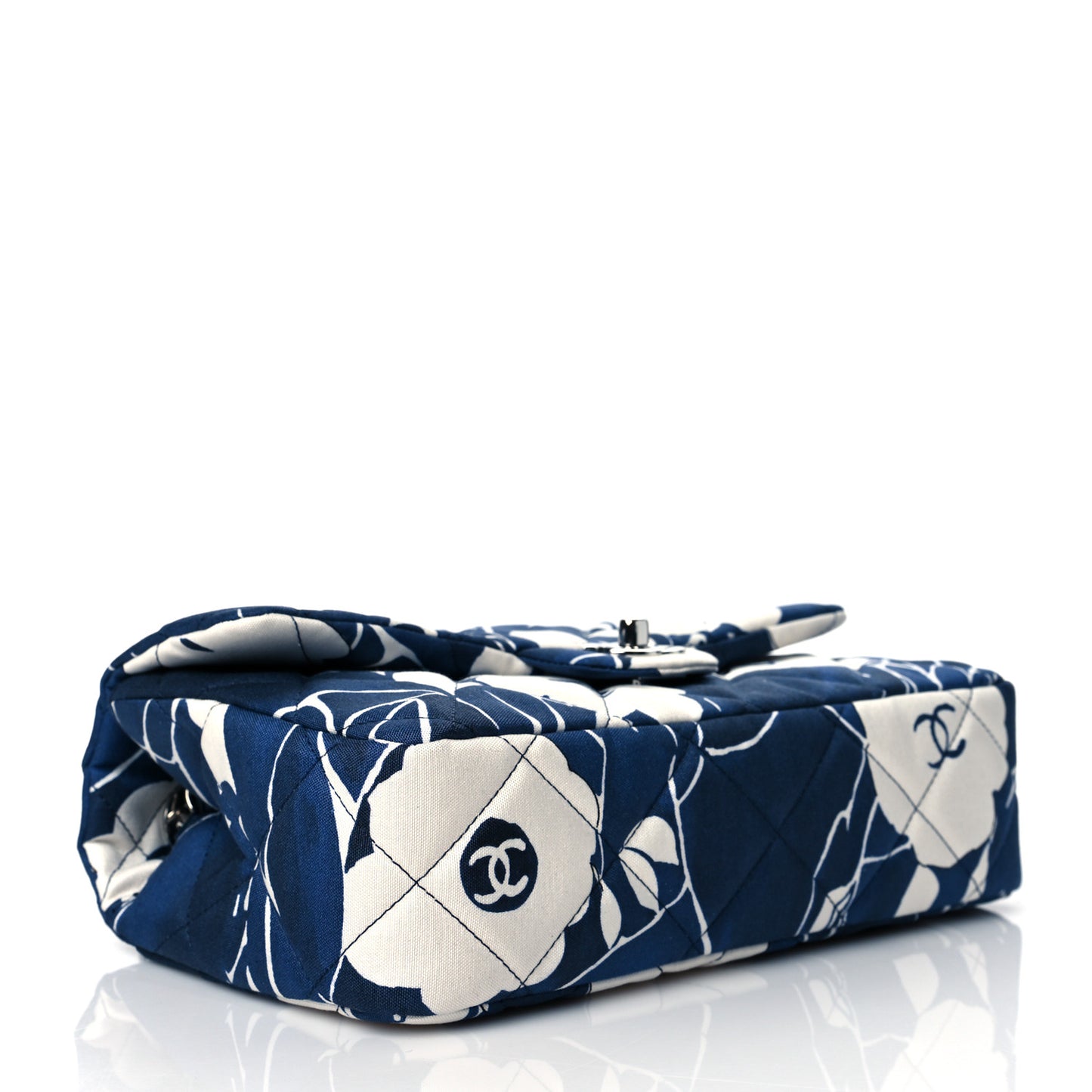 Floral Printed Silk CC Medium Single Flap Navy Blue White