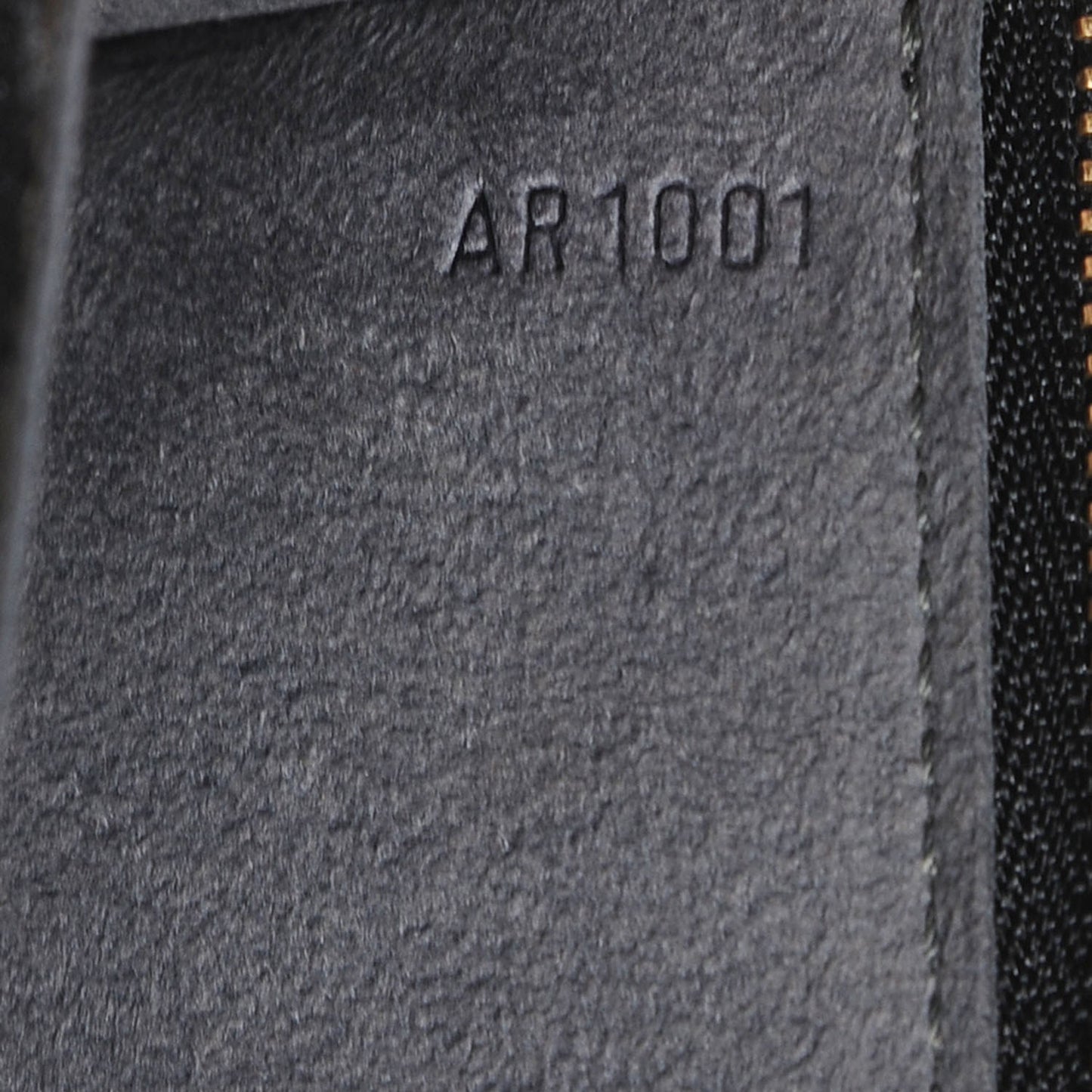 Epi Pochette Accessories 24 Black