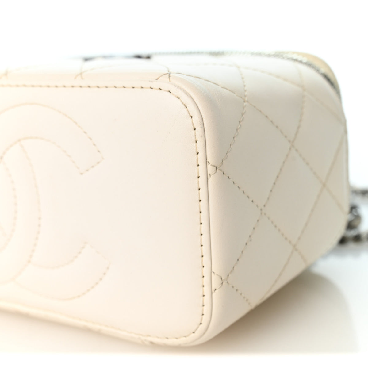 Chanel Lambskin Quilted Crystal Links Top Handle Vanity Case With Chain White 10 of 12