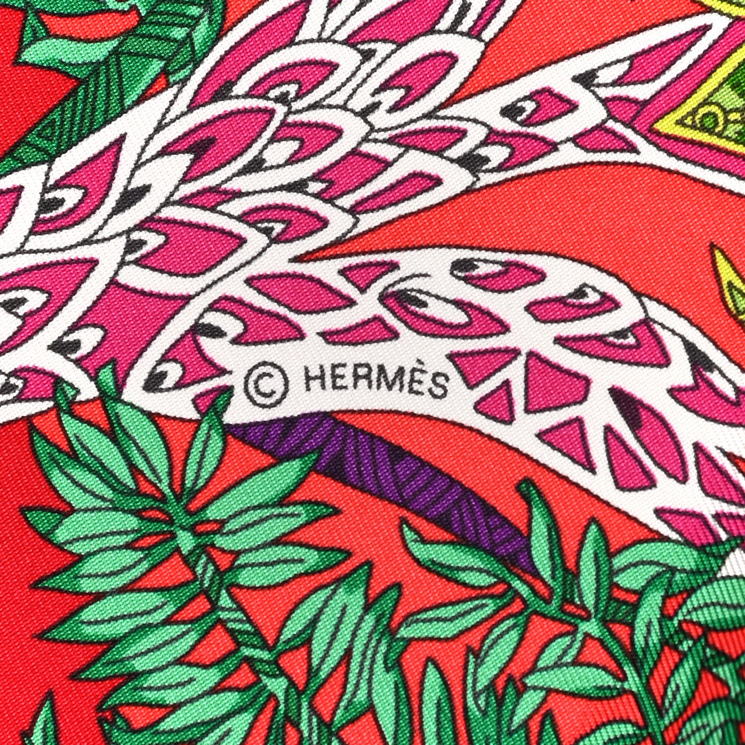 Hermes Silk Maitre de la Foret Scarf 90 Rouge Vert Fuchsia 4 of 5