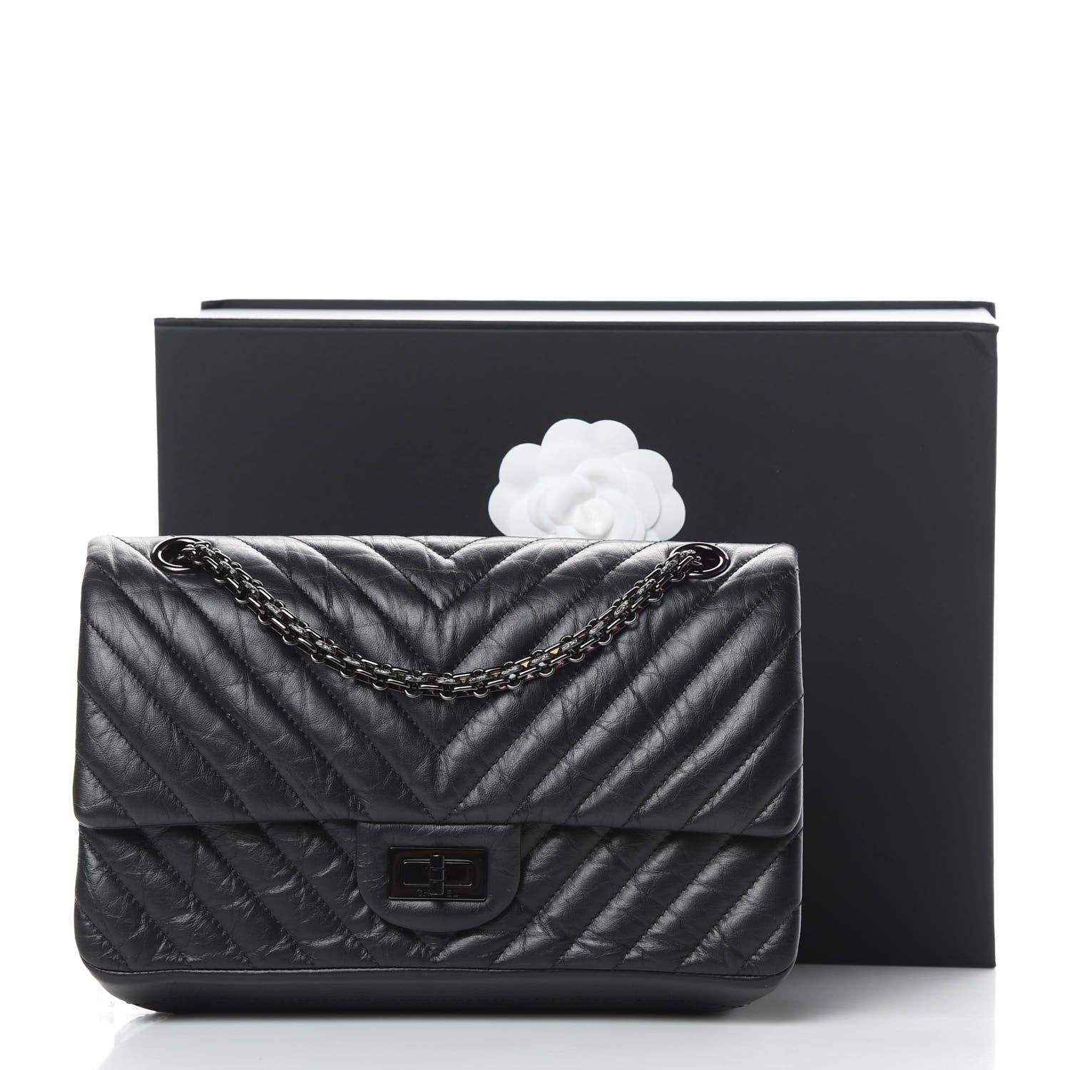 Chanel Aged Calfskin Chevron Quilted 2.55 Reissue 225 Flap So Black 17 of 17