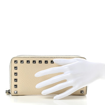 Valentino Garavani Pebbled Calfskin Rockstud Zip Around Wallet Ivory 2 of 11