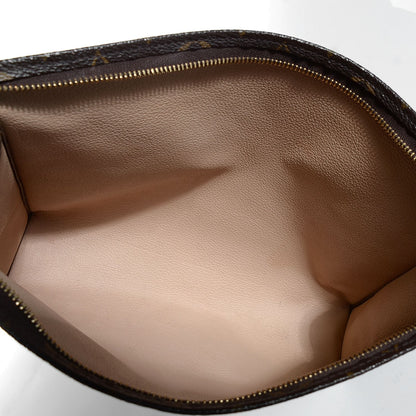 Louis Vuitton Monogram Toiletry Pouch 26 5 of 7