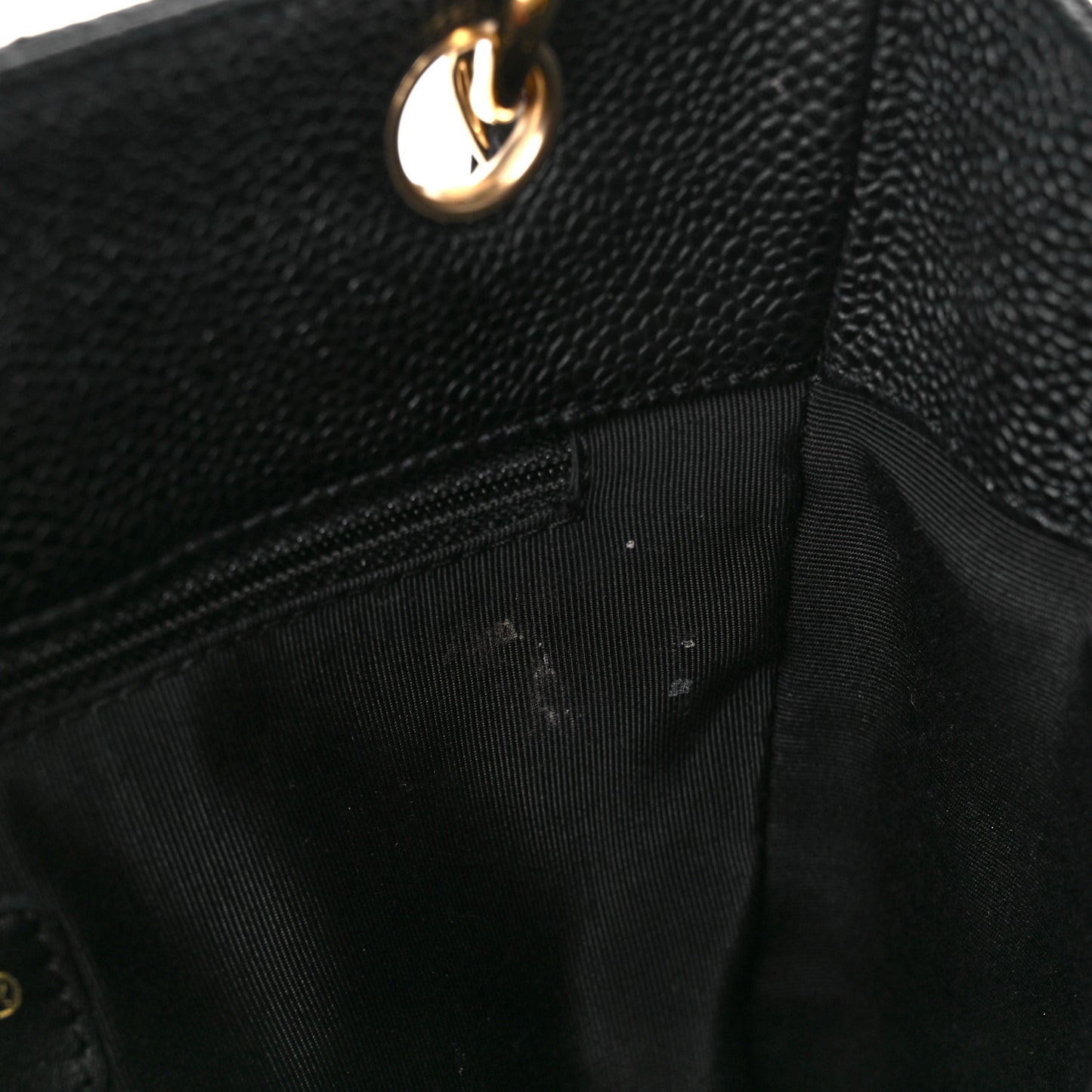 Caviar Quilted Petit Shopping Tote PST Black
