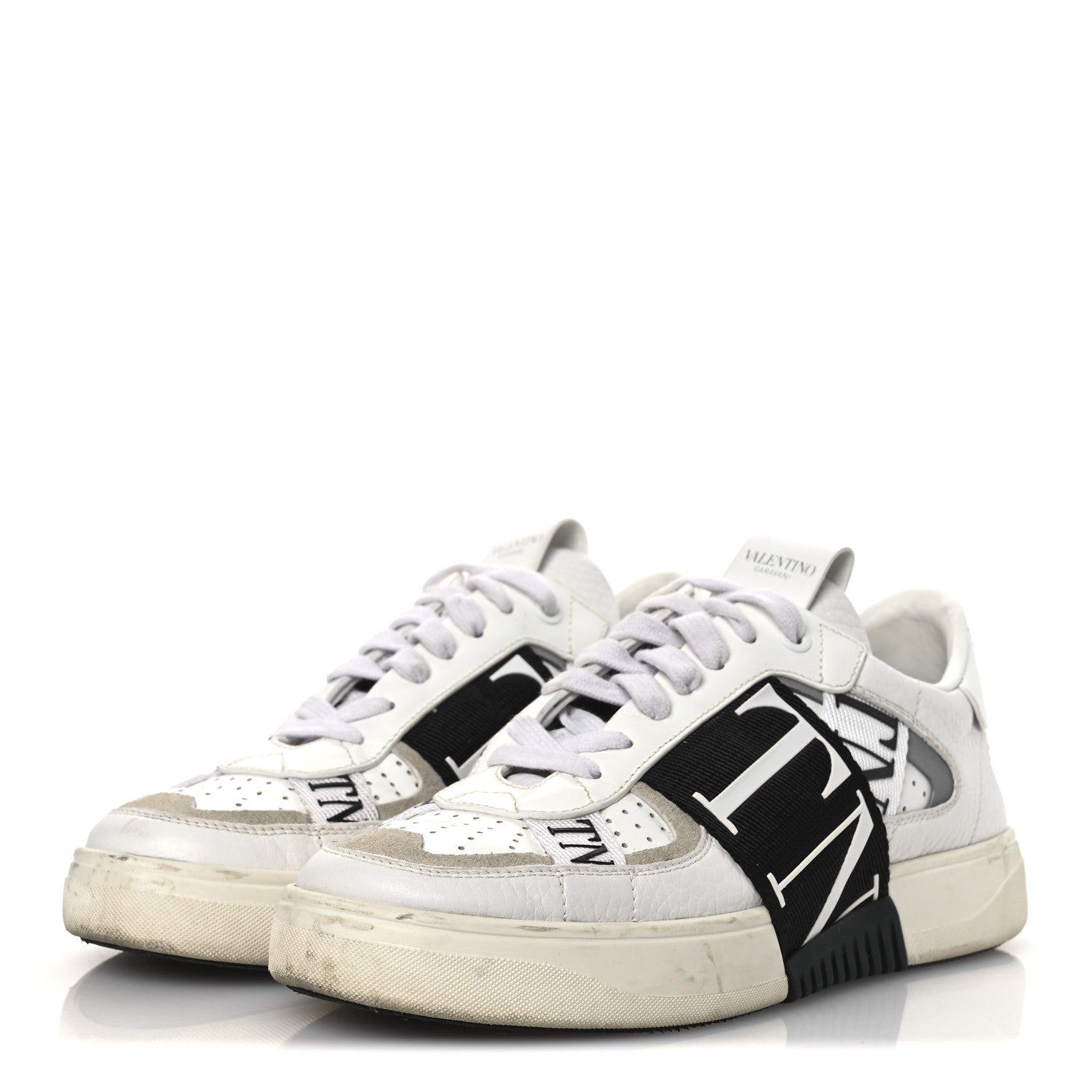 valentino 37 スニーカー Valentino Garavani Calfskin Womens VL7N Sneakers 37 Black White