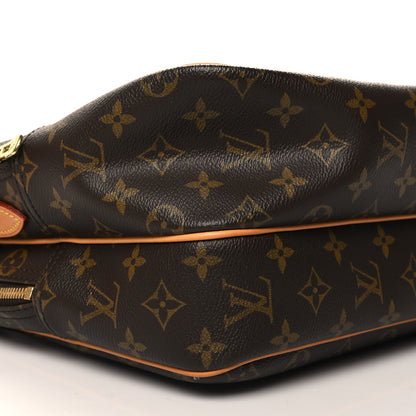 Louis Vuitton Monogram Reporter GM 9 of 10