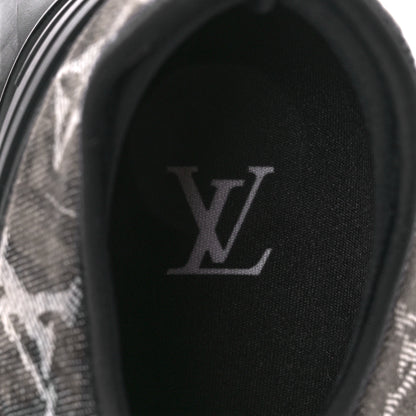 Louis Vuitton Denim Rubber Monogram Tie Dye Mens Fastlane Low Sneakers 9 Black 7 of 10