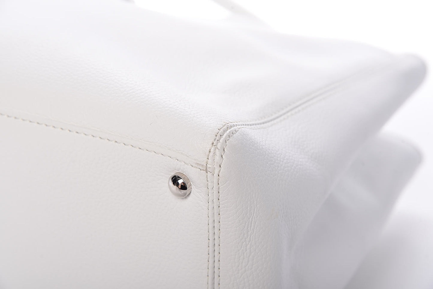 Calfskin Cerf Executive Shopper Tote White