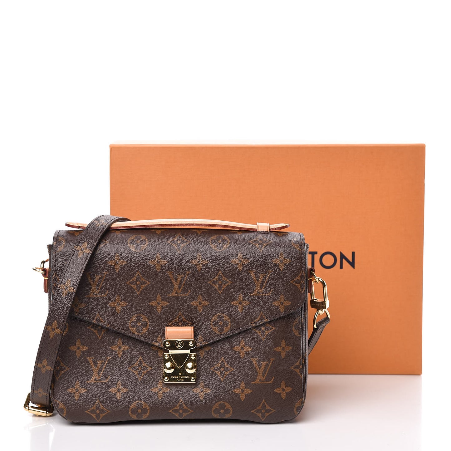 Monogram Pochette Metis