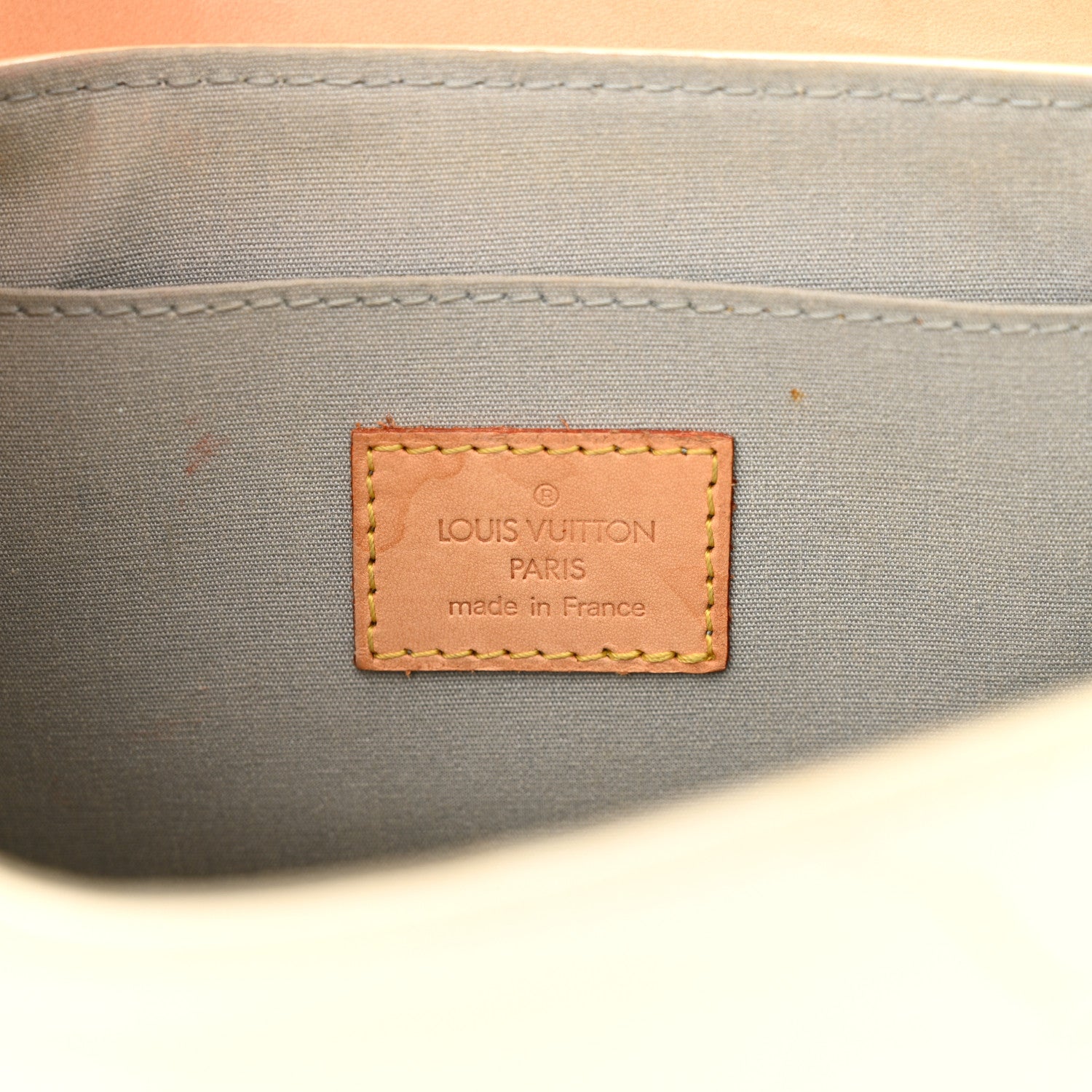 Louis Vuitton Vernis Biscayne Bay PM Perle 6 of 18
