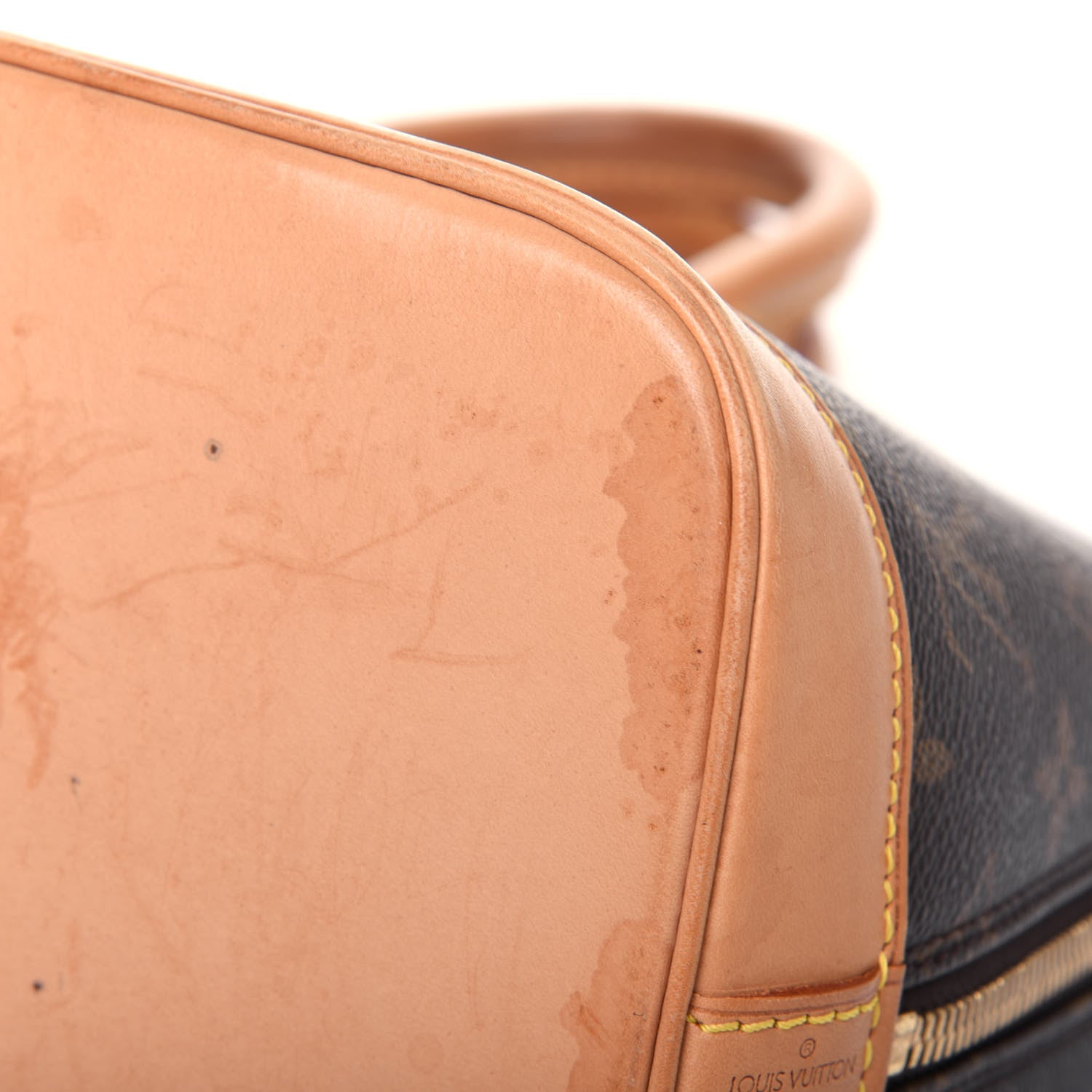 Louis Vuitton Monogram Alma PM 9 of 21