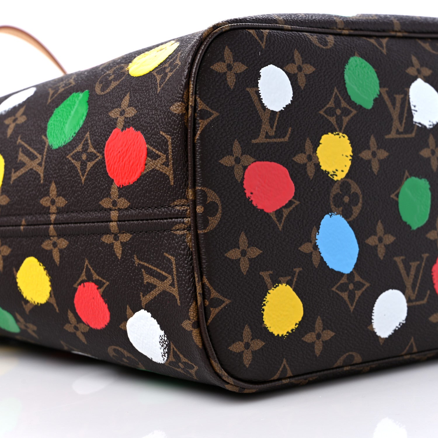 Louis Vuitton LV X YK Monogram Dots Neverfull MM 9 of 12
