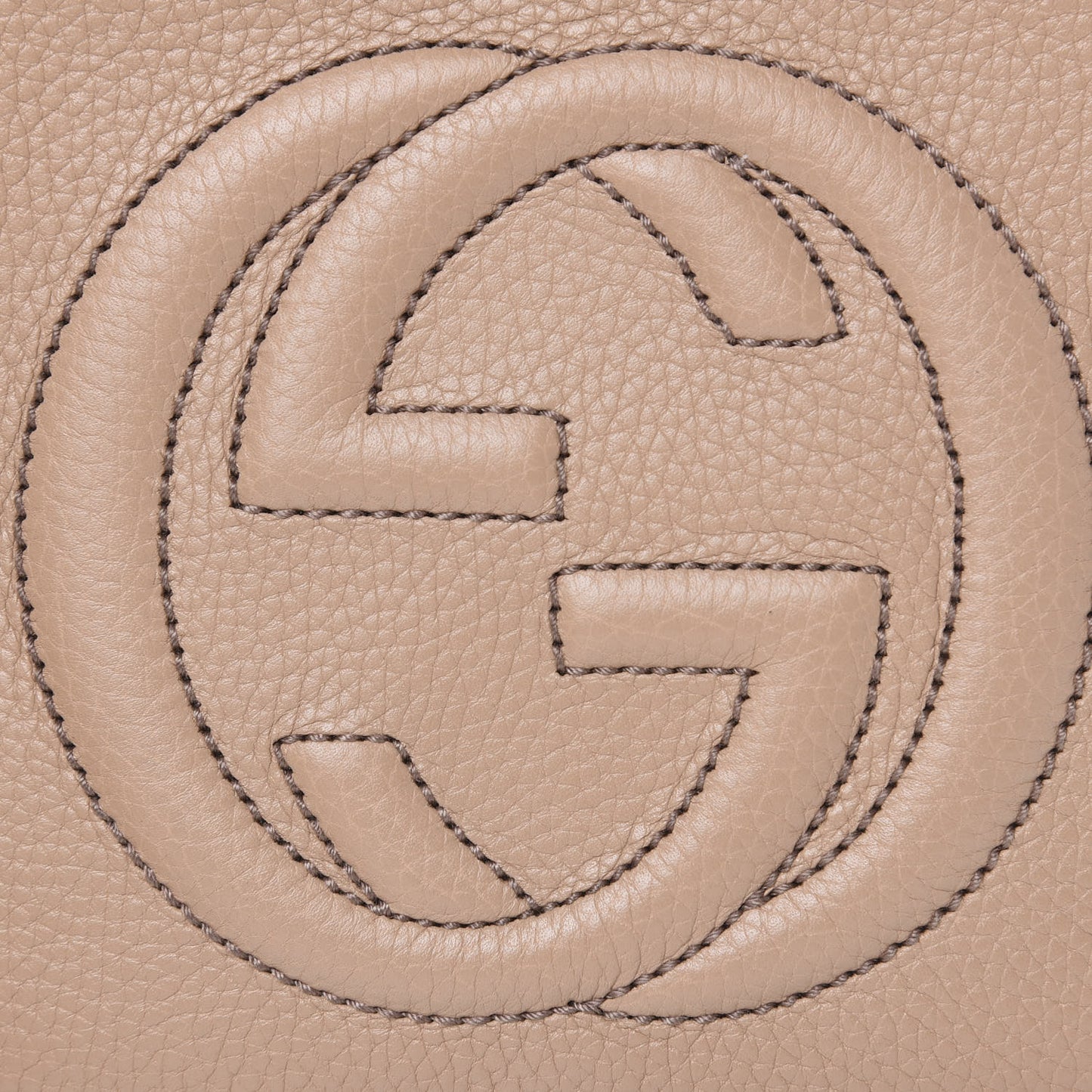 Pebbled Calfskin Small Soho Disco Bag Camelia