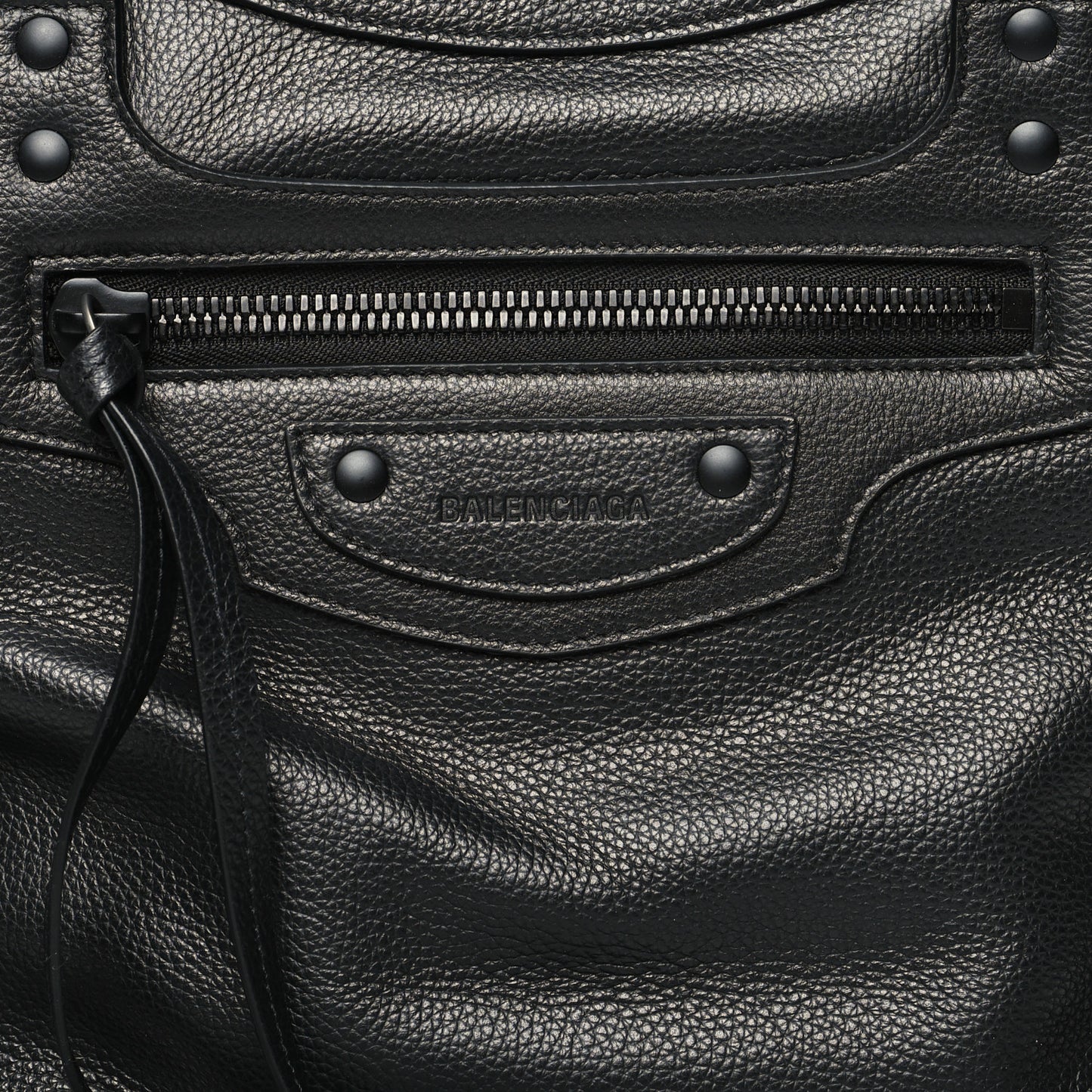 Grained Calfskin Neo Classic Black Hardware Medium City Black