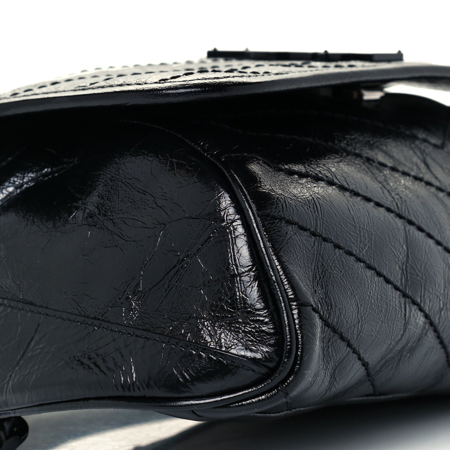 Crinkled Calfskin Matelasse Monogram Niki Body Bag Black
