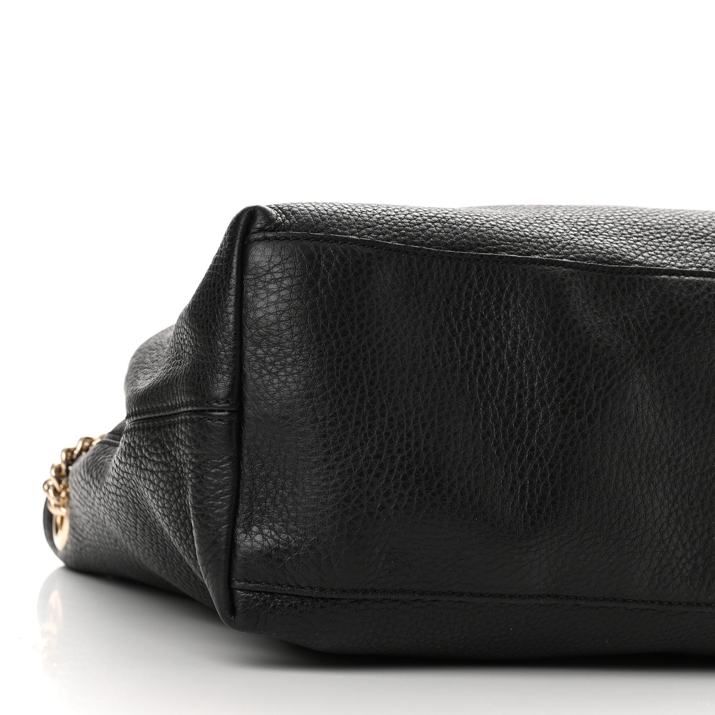 Pebbled Calfskin Large Soho Chain Shoulder Bag Black