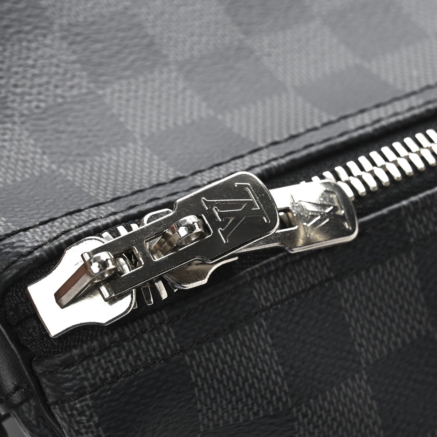 Louis Vuitton Damier Graphite Keepall Bandouliere 55 10 of 11