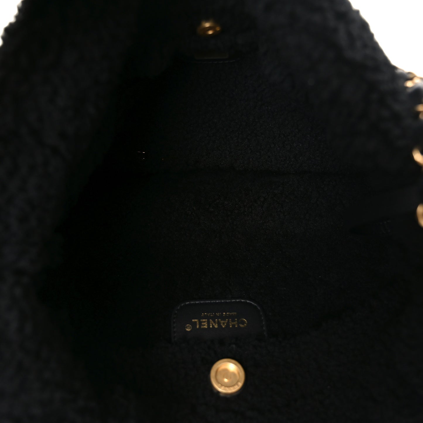 Aged Lambskin Shearling Quilted Small Chanel 22 Black