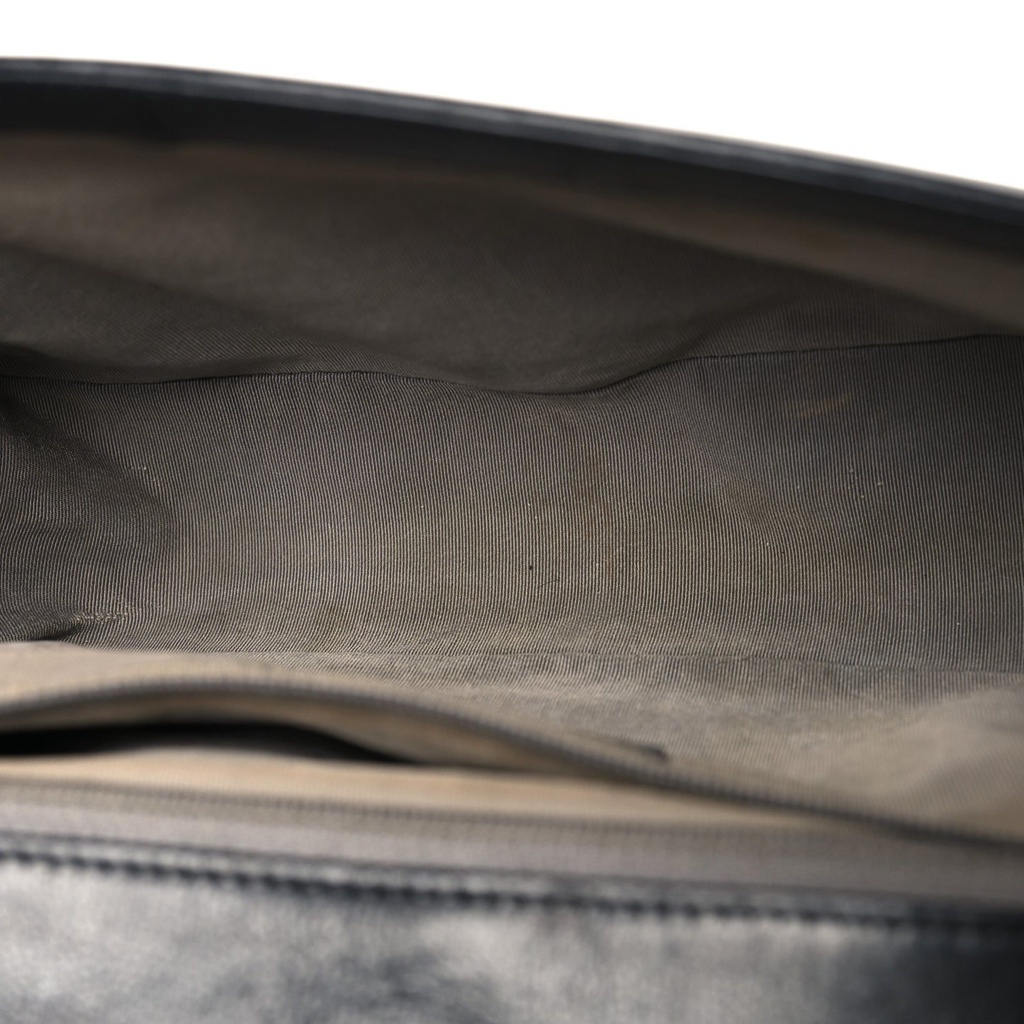 Calfskin Double Stitch Medium Boy Flap Black